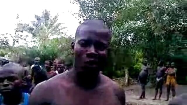 hd :  Prijatelj  snima u POV aferi sa zgodnom plavokosom Trixie Star Seksi porno video 