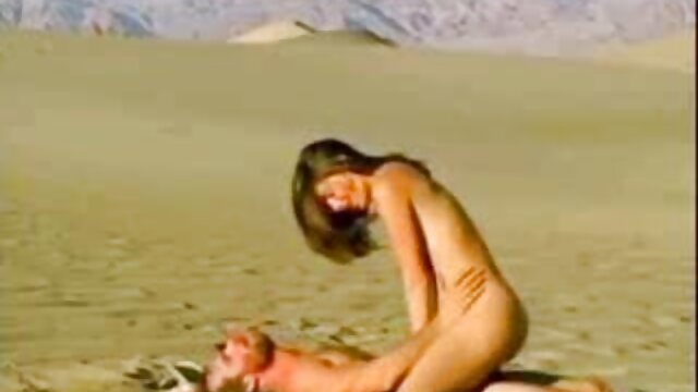 hd :  Prekrasnu crnku babe potresa stariji ljubavnik besplatna pornjava Seksi porno video 