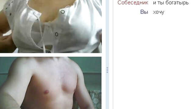 hd :  Tamnokosa beba s lažnim xxx besplatni filmovi bokalicama želi oralni seks Seksi porno video 