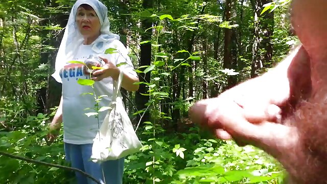 hd :  Stud filmovi u POV brzom seksu sa besplatni potnici preslatkom plavokosom djevojkom Seksi porno video 