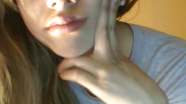 hd :  Teen damu hare dva napaljena tipa s velikim  komadima Seksi porno video 