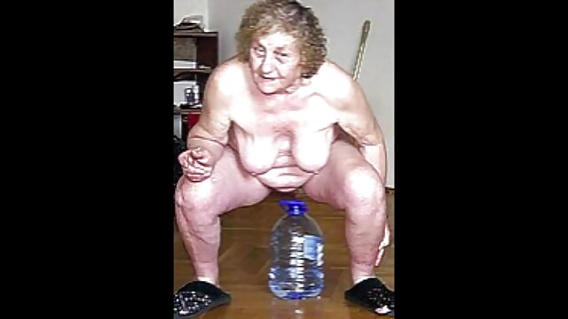 hd :  Bucmasta slatka uživa u nekom xxx besplatni filmovi kurac koji lupa po kauču Seksi porno video 